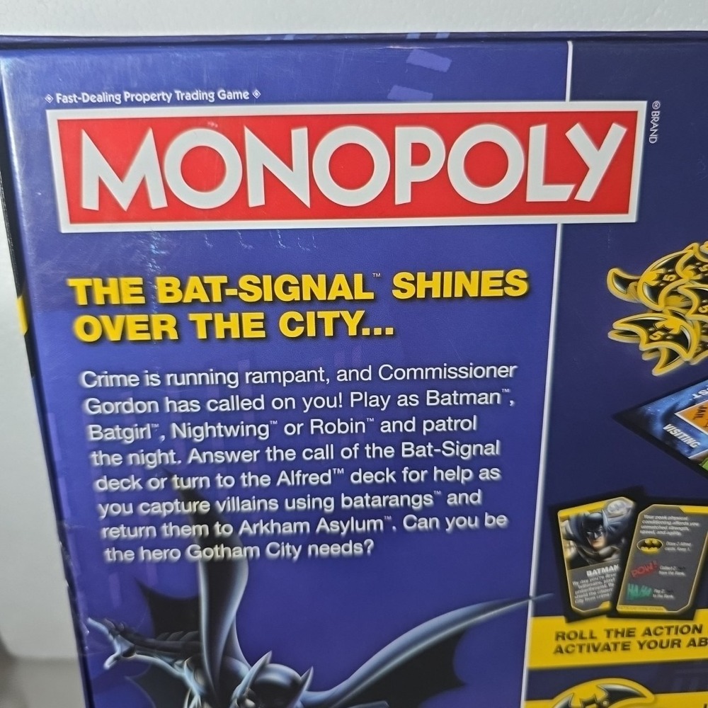 Monopoly Batman Edition Board Game | Monopoly Game for Batman Fans | Ages 8 a - Picture 5 of 9